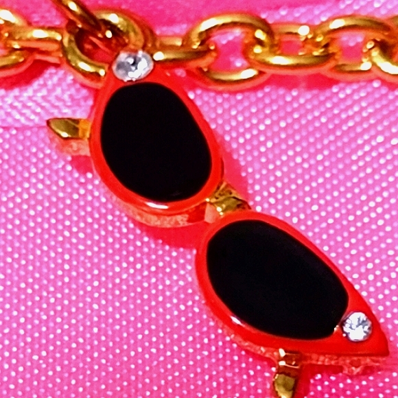 JUICY COUTURE ๐ Cat Crystal ๐ค ๐ ๐ ๐ Charm Bracelet never removed from๐ NWT - Picture 7 of 8
